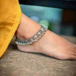 Set of 2 Indian Floral Anklets
